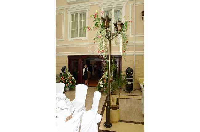 Свадьба в испанском стиле в "Гранд Отель Эмеральд"